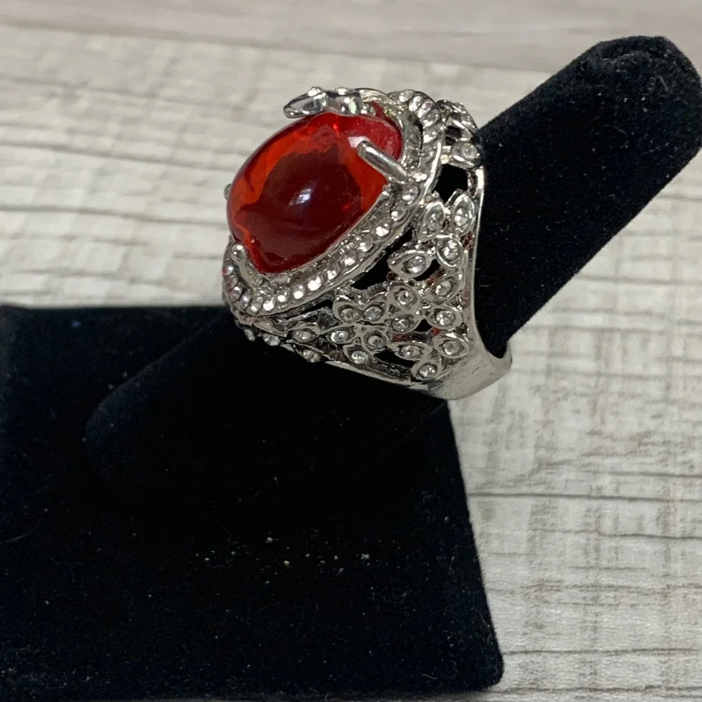 Vintage Style Red Cabochon Statement Ring Silver Tone Rhinestone Halo Size 7.5